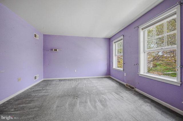 820 EDNA JANE LN, West Grove, PA 19390