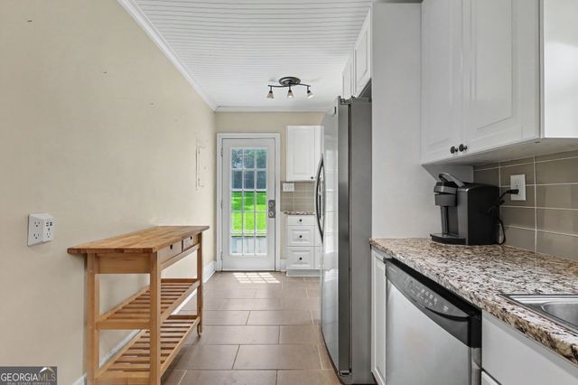2531 Batavia Street, East Point, GA 30344