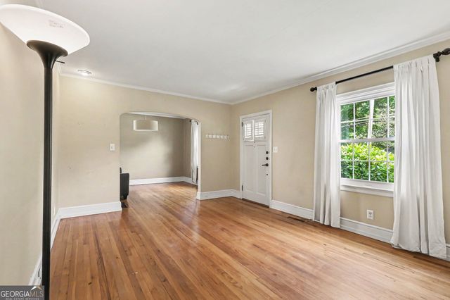2531 Batavia Street, East Point, GA 30344