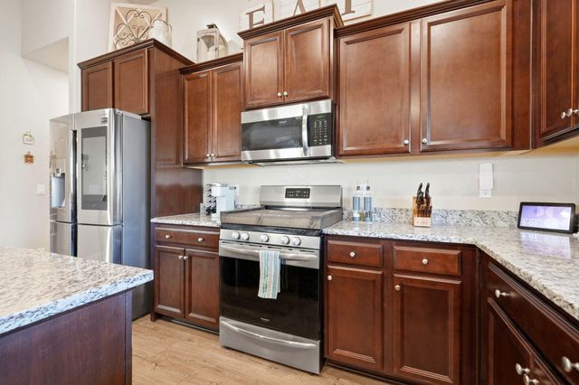 756 Strada Street, Lemoore, CA 93245