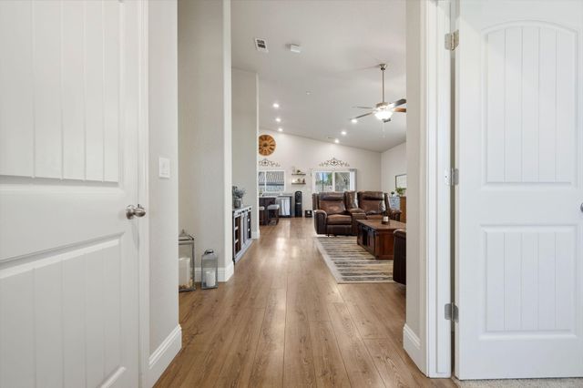 756 Strada Street, Lemoore, CA 93245