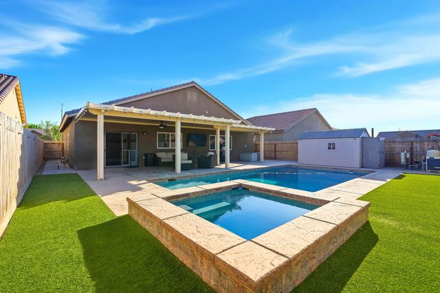 756 Strada Street, Lemoore, CA 93245