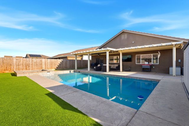 756 Strada Street, Lemoore, CA 93245