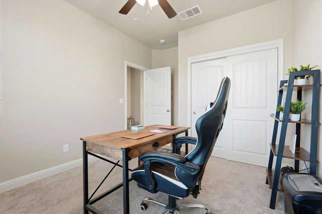 756 Strada Street, Lemoore, CA 93245