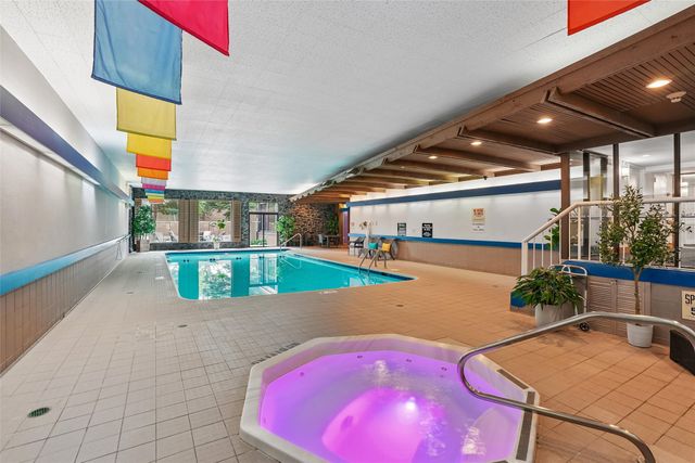 3131 Fleur Drive 102, Des Moines, IA 50321