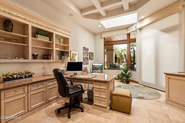 6624 N 66TH Place N, Paradise Valley, AZ 85253