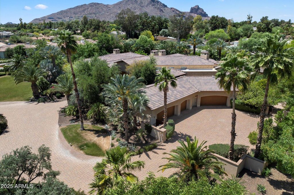 6624 N 66TH Place N, Paradise Valley, AZ 85253