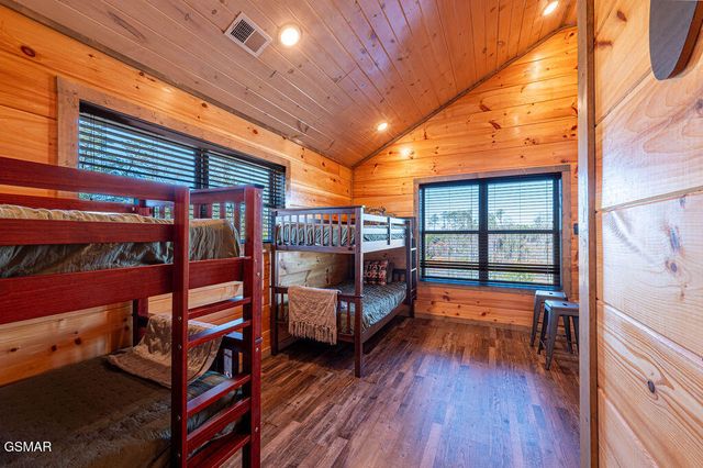 235 Lily Jo Way, Sevierville, TN 37876