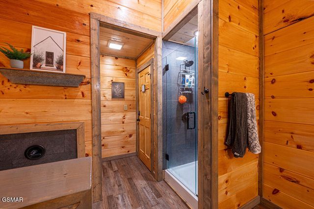 235 Lily Jo Way, Sevierville, TN 37876