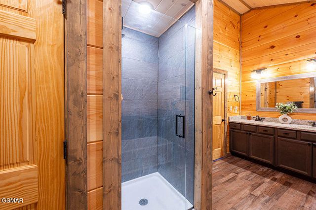 235 Lily Jo Way, Sevierville, TN 37876