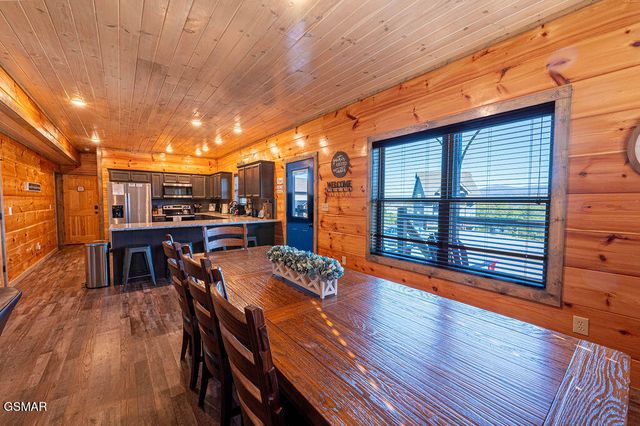 235 Lily Jo Way, Sevierville, TN 37876