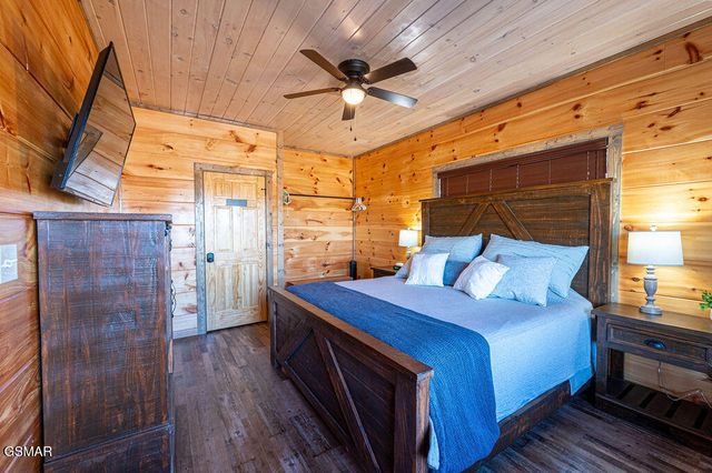 235 Lily Jo Way, Sevierville, TN 37876