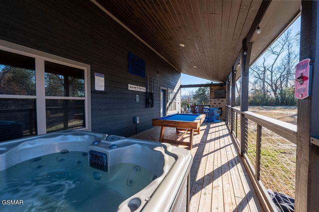 235 Lily Jo Way, Sevierville, TN 37876