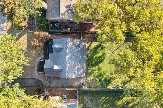 2517 Remington Lane, St Louis, MO 63144