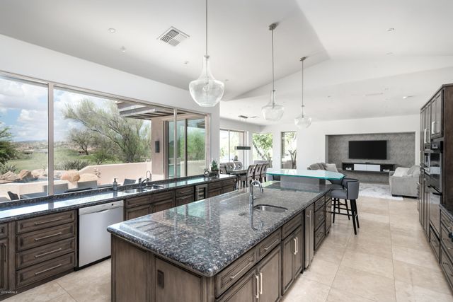 9361 E SUNDANCE Trail, Scottsdale, AZ 85262