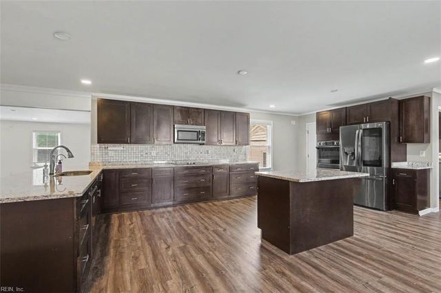 433 Truitt RD, Chesapeake, VA 23321