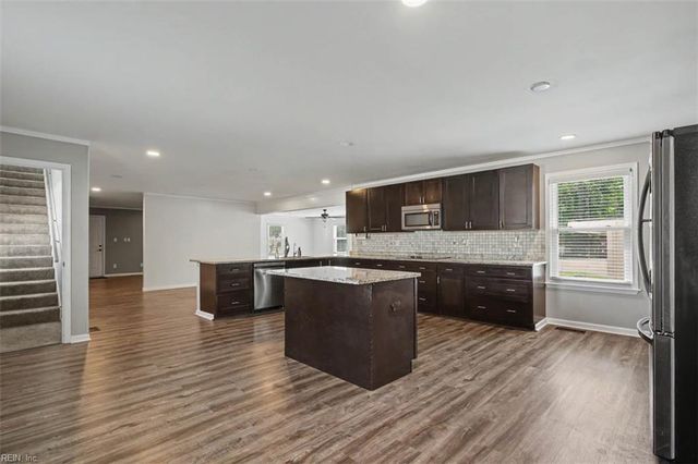 433 Truitt RD, Chesapeake, VA 23321