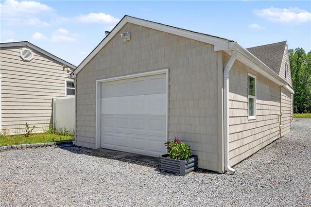 433 Truitt RD, Chesapeake, VA 23321