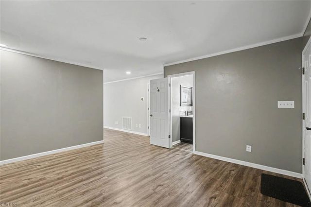 433 Truitt RD, Chesapeake, VA 23321