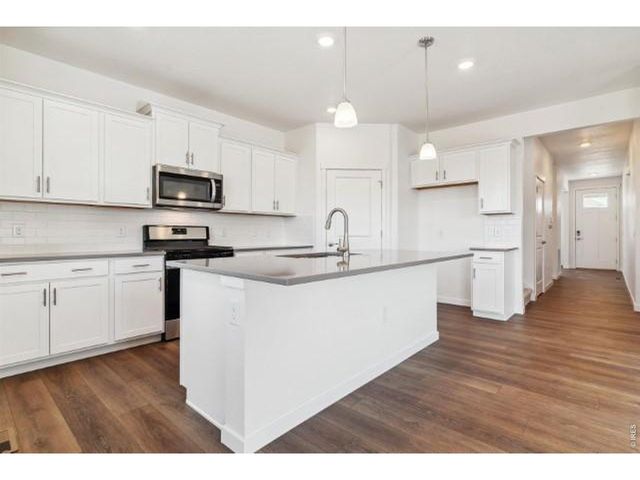 13960 Garnet Dr, Mead, CO 80504