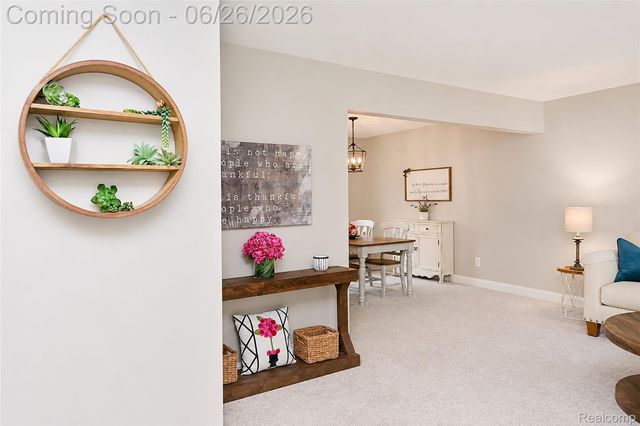 29981 Rock Creek Drive, Southfield, MI 48076
