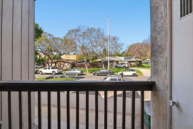 4615 Pico 3, San Diego, CA 92109