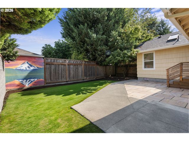 6427 N PRINCETON St, Portland, OR 97203