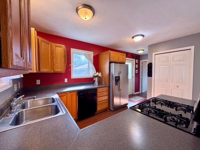 12513 McMurty Drive NE, Sand Lake, MI 49343