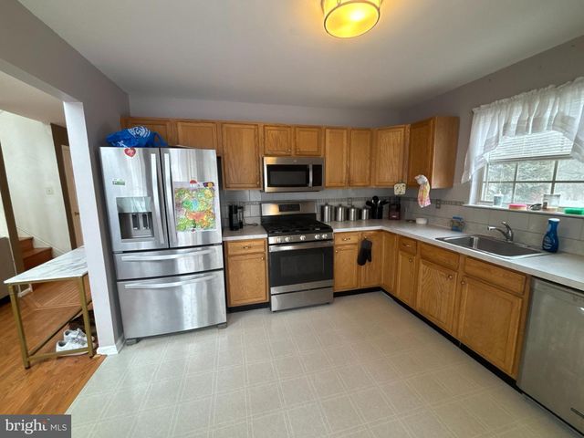 1901 ROYAL CT, Royersford, PA 19468