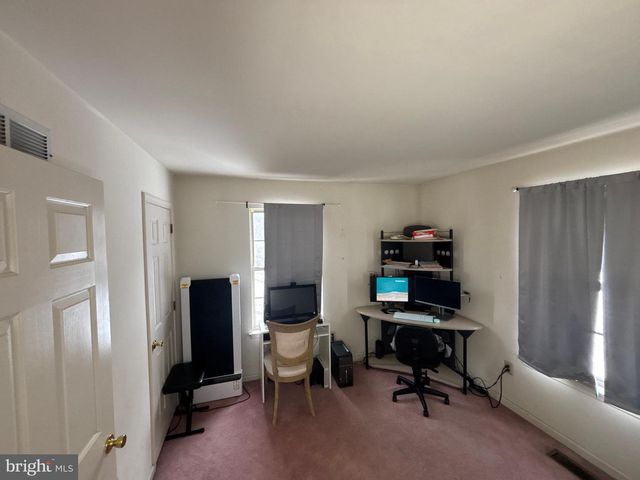 1901 ROYAL CT, Royersford, PA 19468