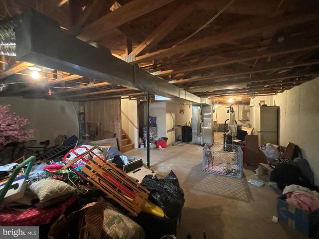 1901 ROYAL CT, Royersford, PA 19468