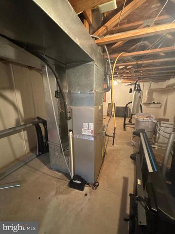 1901 ROYAL CT, Royersford, PA 19468