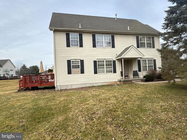 1901 ROYAL CT, Royersford, PA 19468