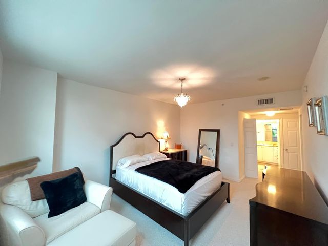 100 NE 6th Street 307, Boynton Beach, FL 33435