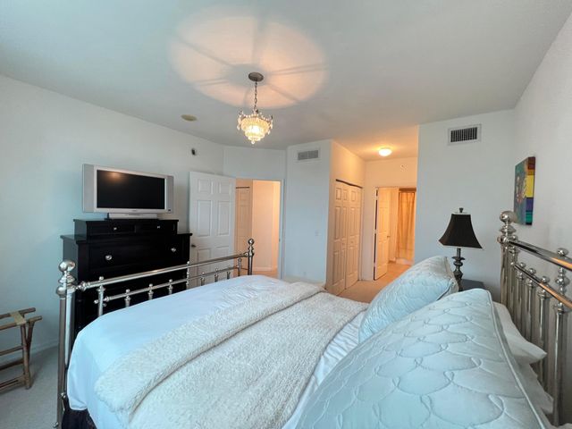 100 NE 6th Street 307, Boynton Beach, FL 33435