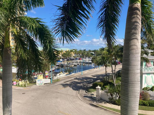 100 NE 6th Street 307, Boynton Beach, FL 33435
