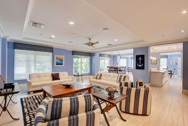 100 NE 6th Street 307, Boynton Beach, FL 33435