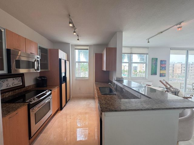 100 NE 6th Street 307, Boynton Beach, FL 33435