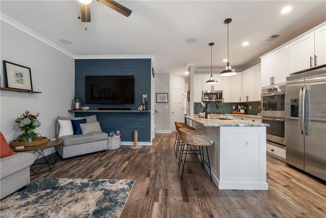 4772 Kilby DR, Virginia Beach, VA 23456