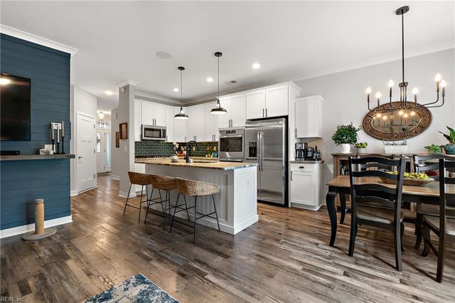 4772 Kilby DR, Virginia Beach, VA 23456