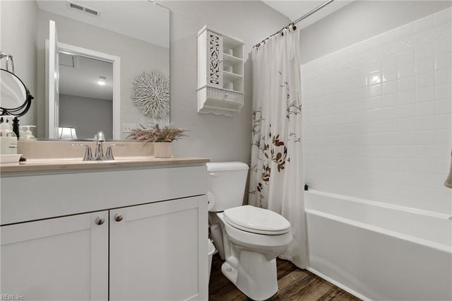 4772 Kilby DR, Virginia Beach, VA 23456