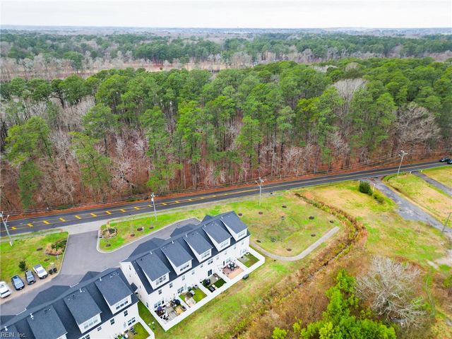 4772 Kilby DR, Virginia Beach, VA 23456
