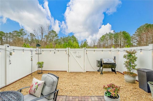 4772 Kilby DR, Virginia Beach, VA 23456
