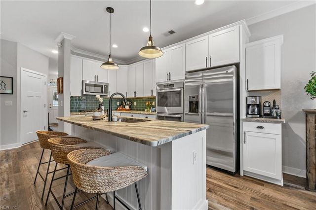 4772 Kilby DR, Virginia Beach, VA 23456
