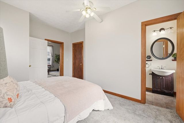 77 Frederick St, Lexington, OH 44904