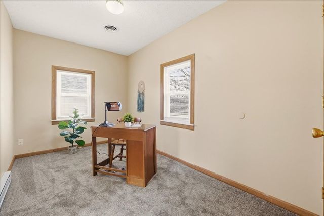 77 Frederick St, Lexington, OH 44904