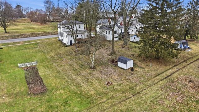 77 Frederick St, Lexington, OH 44904