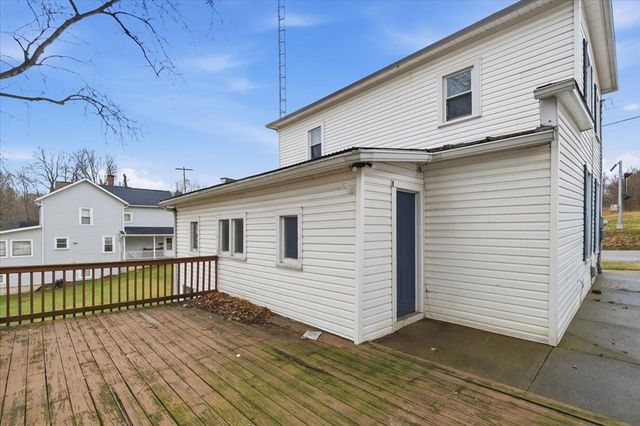 77 Frederick St, Lexington, OH 44904