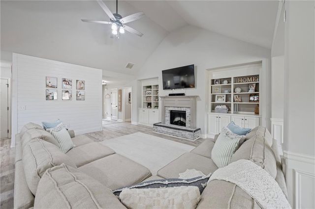 168 Kensington Trace, Bethlehem, GA 30620