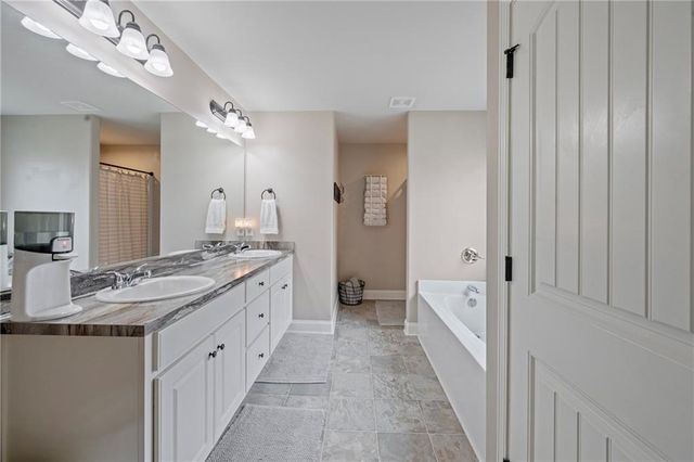 168 Kensington Trace, Bethlehem, GA 30620